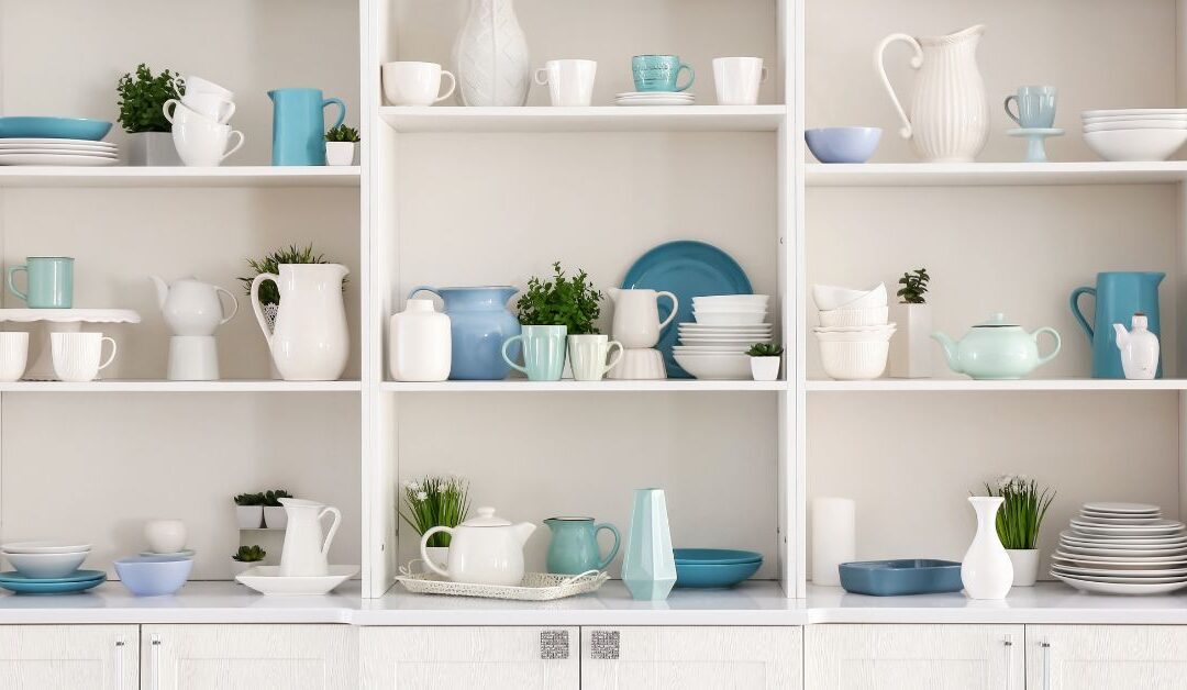 Use of different types of industrial cupboards