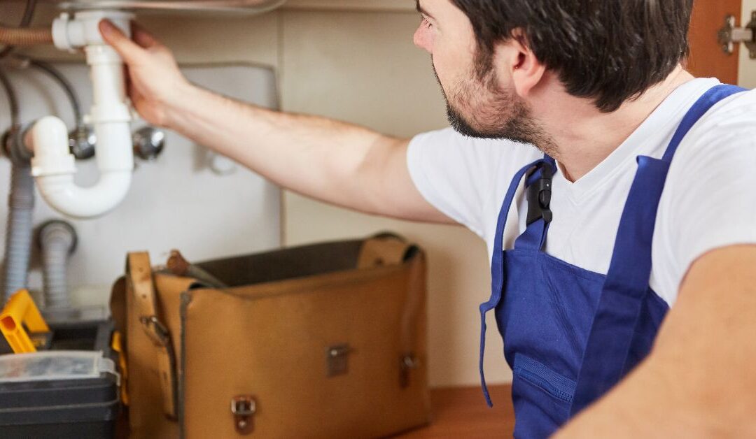 When to call an emergency drain cleaning service | Emergency Drains in Bedford