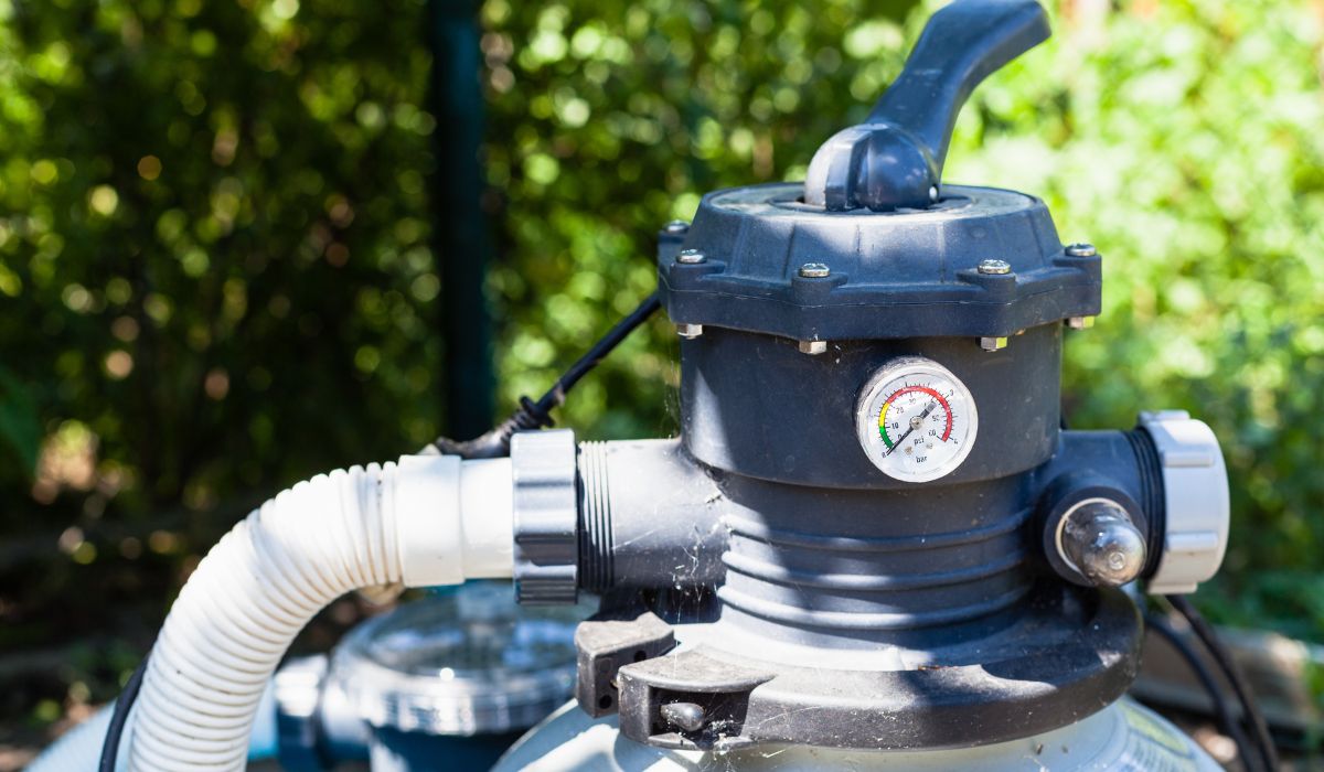 multi-chamber filter with vortex technology